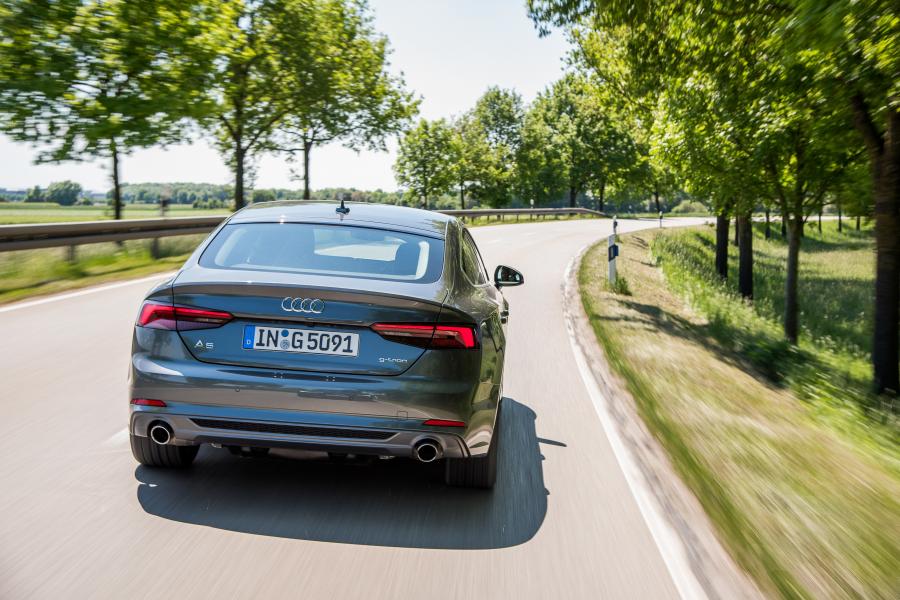 Audi A5 Sportback g-tron S-Line 2016 года  (WW) (фото 17 из 39)